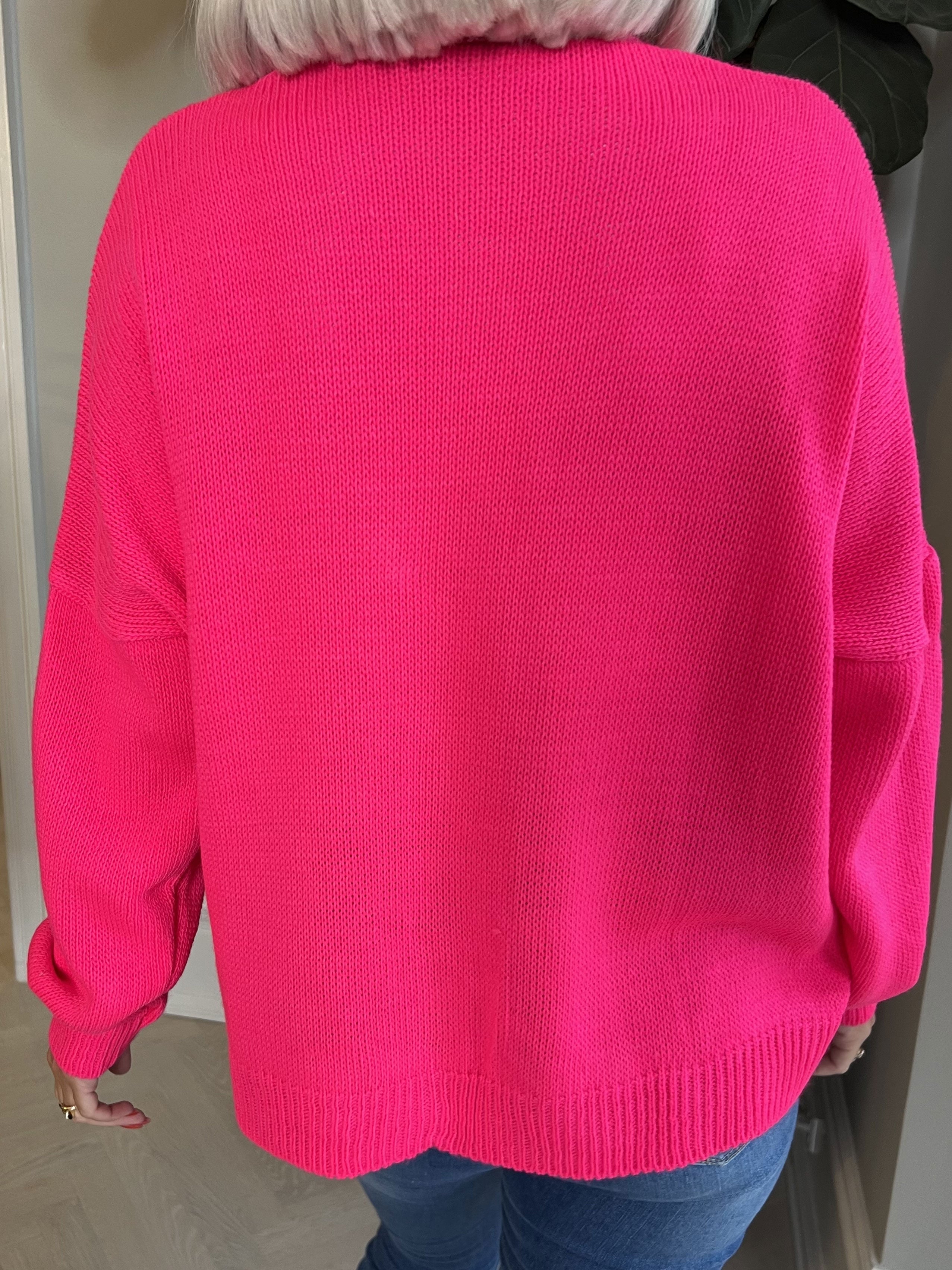 Susana - Kort stickad kofta med glänsande knappar - Army